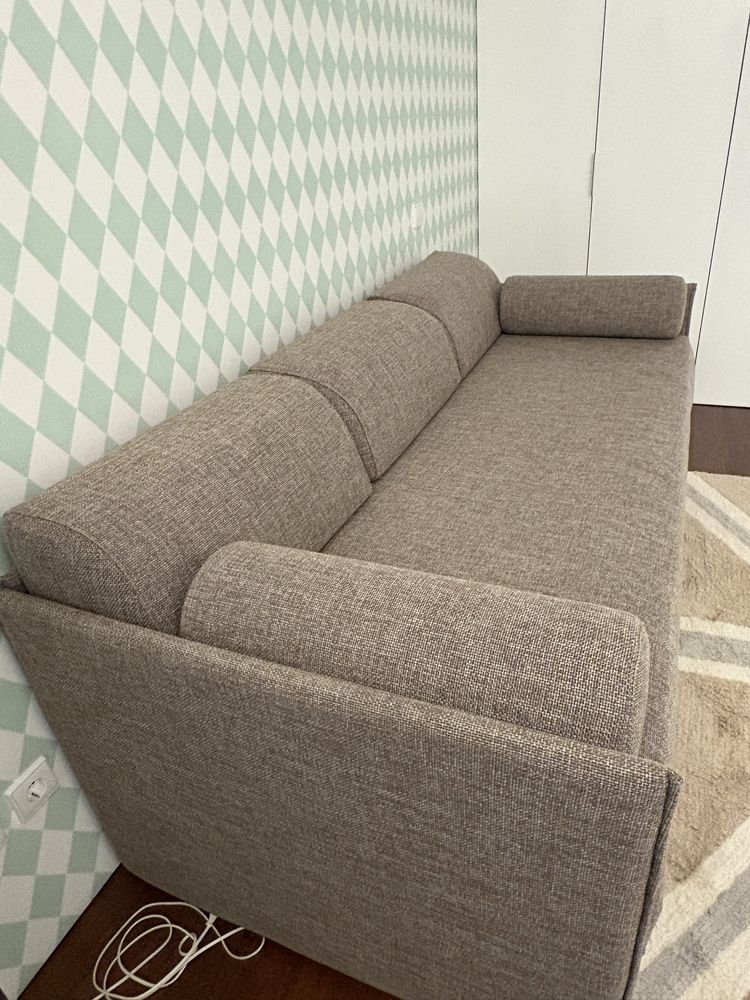 Cama LEMA_90 cm x 1,90 m + colchao