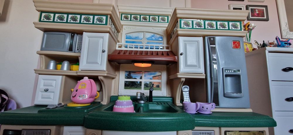 Kuchnia do zabawy Step 2 Deluxe