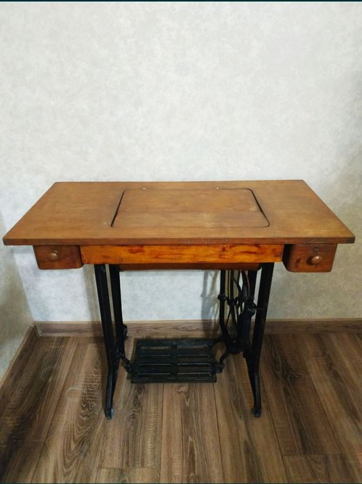 Швейна машинка кожний привід