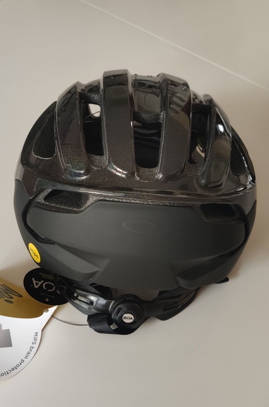 Велошолом Oakley ARO3 розмір М