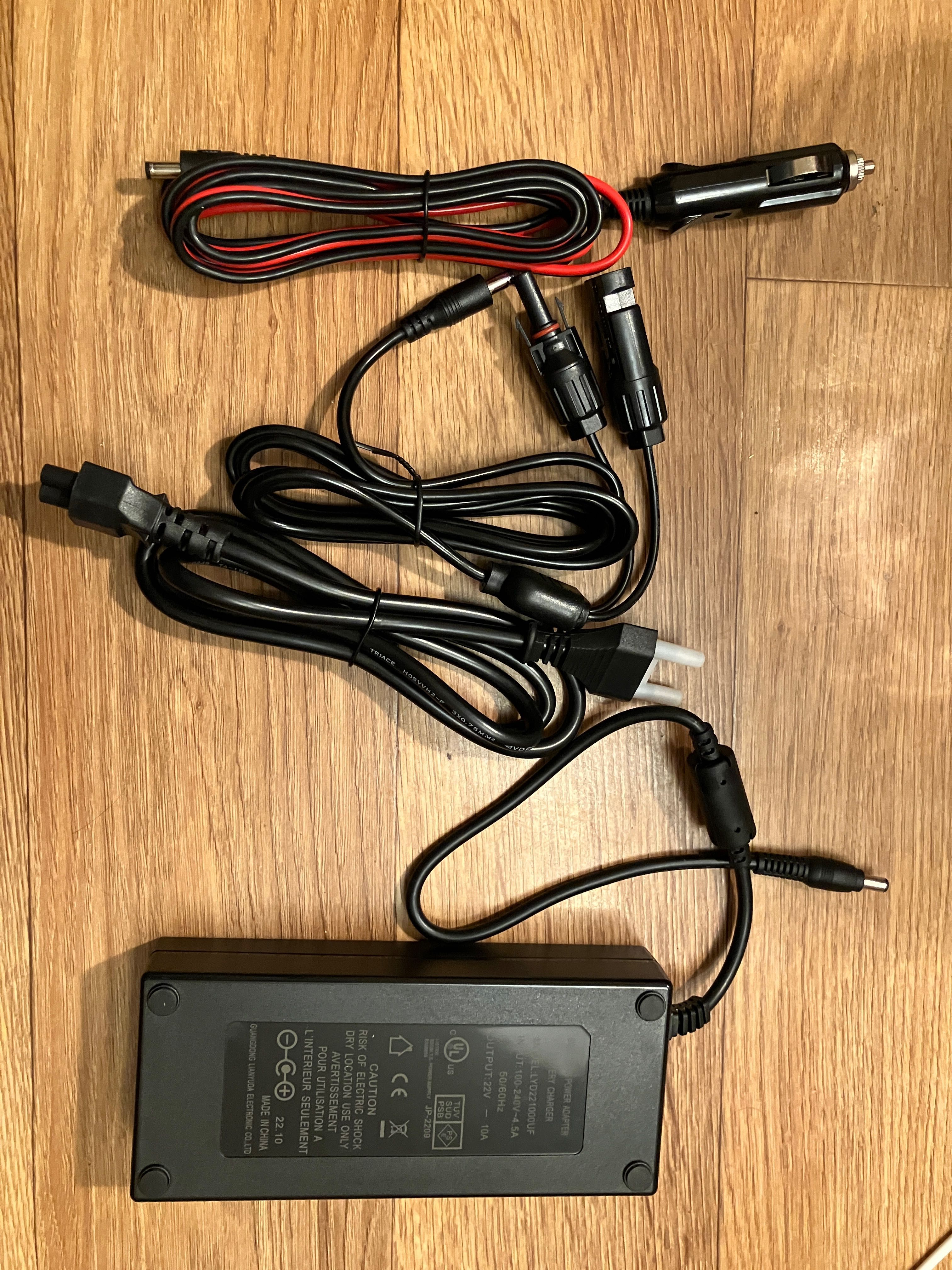 Источник бесперебойного питания ИБП Ctolity 1000W Lifepo4 UA1101L