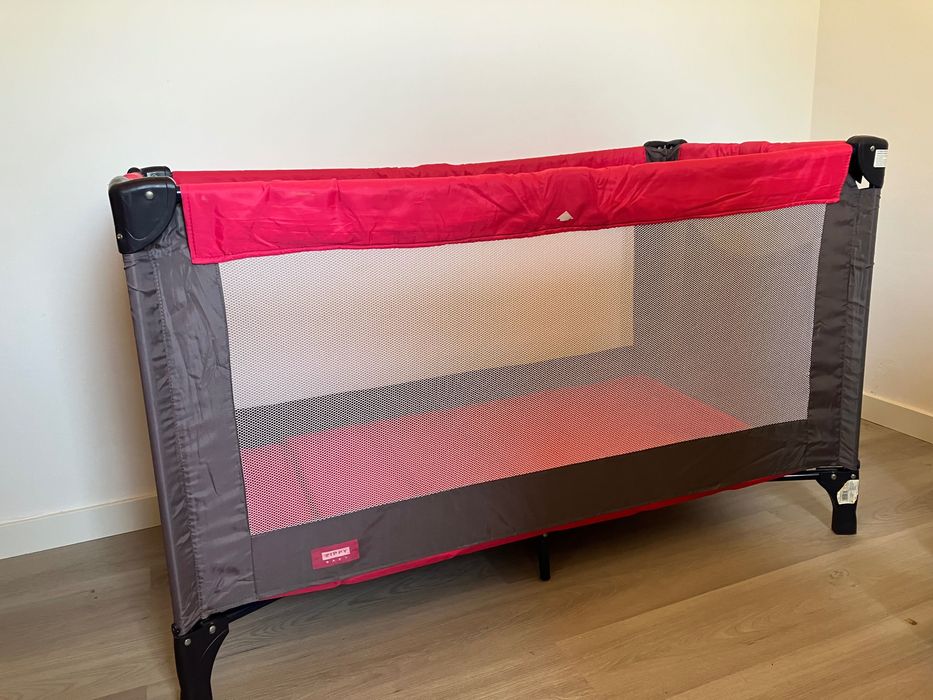 Cama bebé de viagem