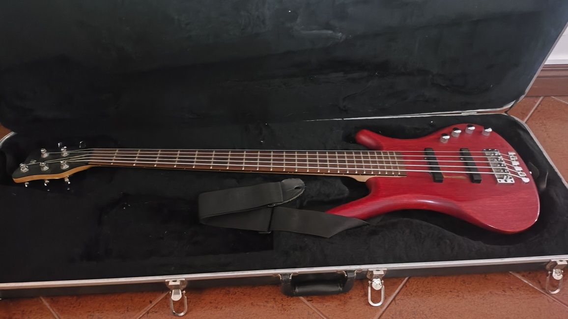 Baixo Warwick Corvette 5 cordas Ativo