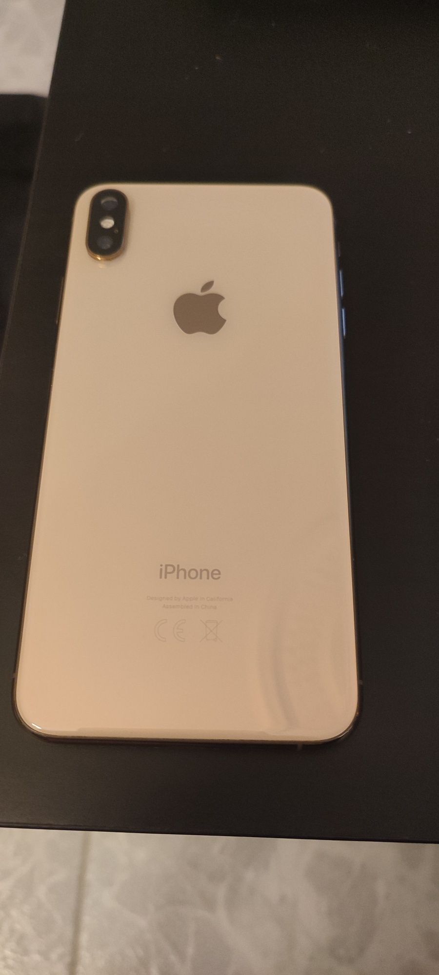 iPhone Xs Max 64 GB