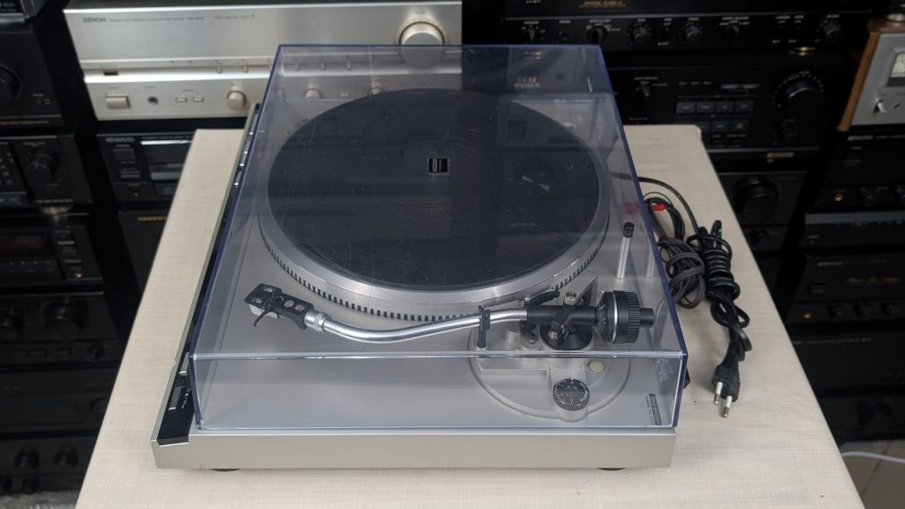 Technics SL-Q33 audiofilski gramofon full automatyczny