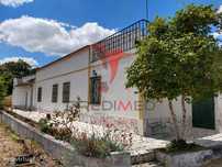 Quinta com 2 hectares Montargil