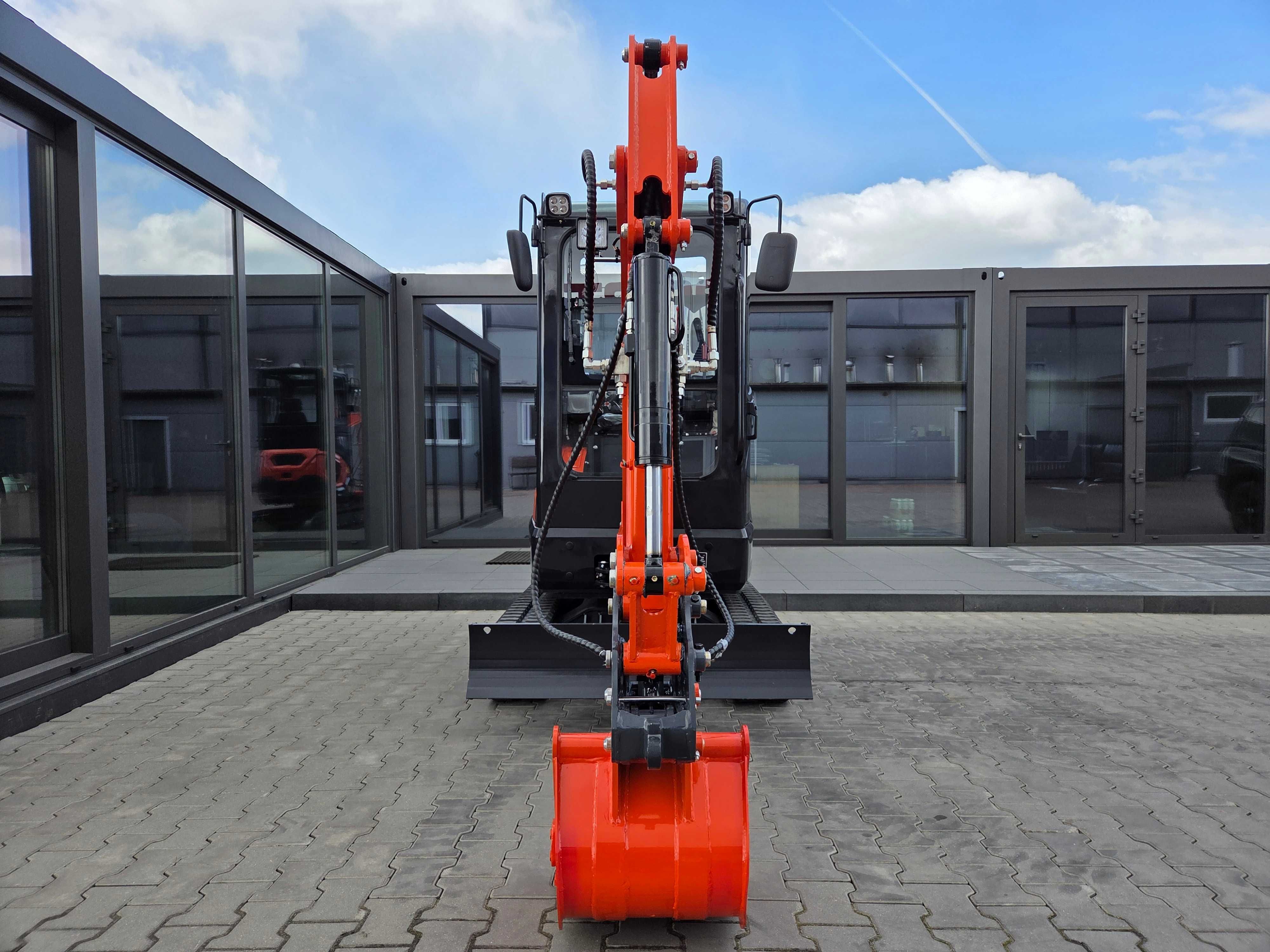 XTM X22S 2025 mini koparka KUBOTA ZESTAW Raty Leasing 2000kg!