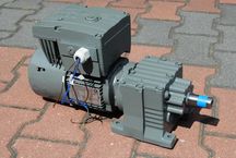 Motoreduktor 0.050/0.55kw 7,9-79obr. z hamulcem . FALOWNIK! SEW