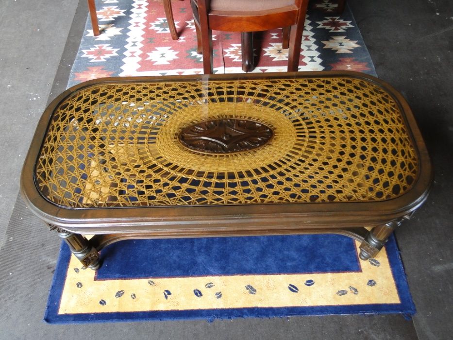 Mesa de centro em madeira, palhinha e vidro - óptimo estado