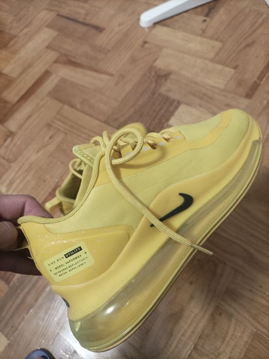 Sapato da nike usado