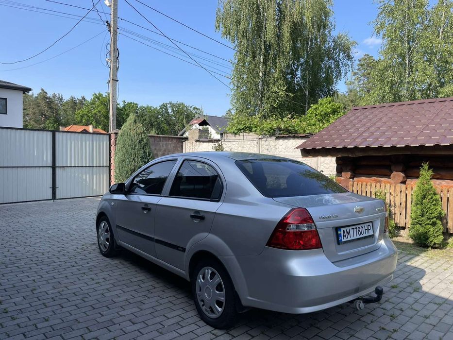 Продам шевроле авео т250  2008 газ-бензин 1.5