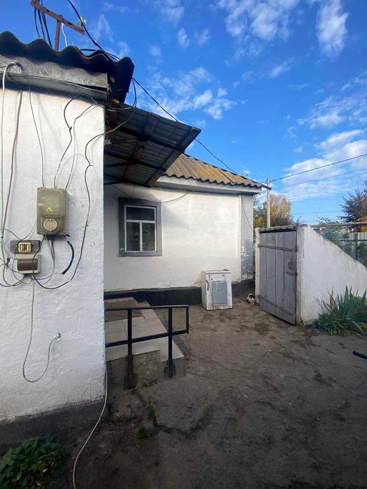 В.Олександрівка.Бориспільський р-н.Будинок55м2,недобудова160м2,28соток