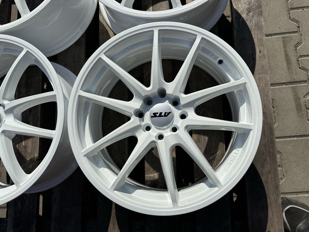 4x100 4x114,3 dwa rozstawy et40 7jx17 jak nowe 17” Renault Opel