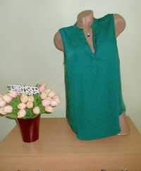 зеленая ( изумрудная) блузка без рукавов 48 размер