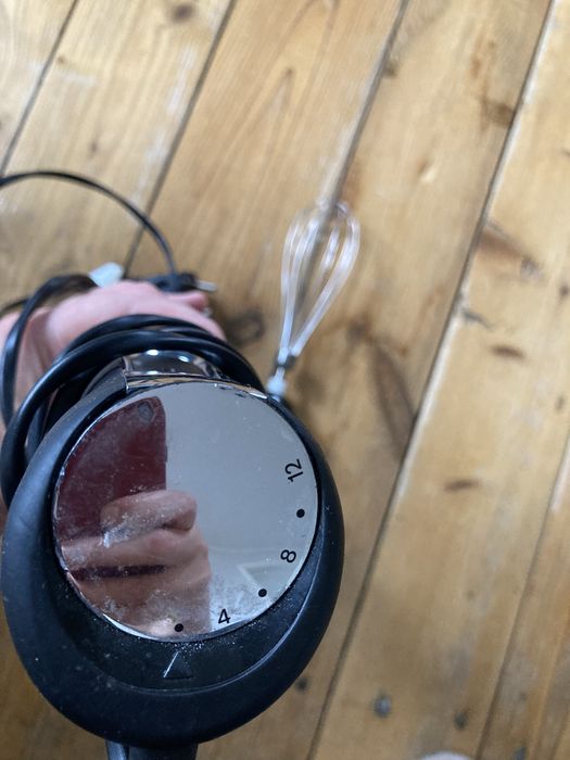 Blender ręczny bosch uszkodzony