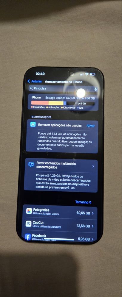 Vendo iphone 16 pro max  com pelicula