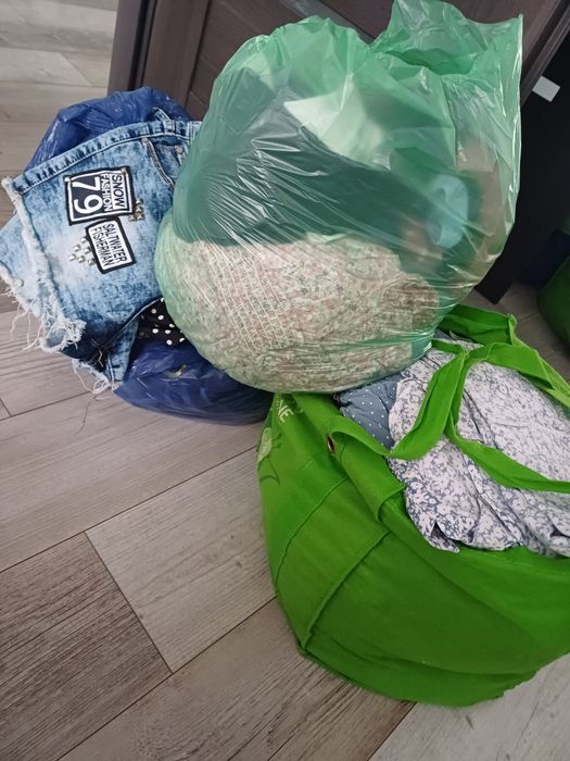 Paka ubrań damskich mix rozmiarów