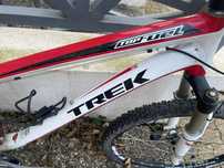 2 bicicletas TREK + SPECIALIZED