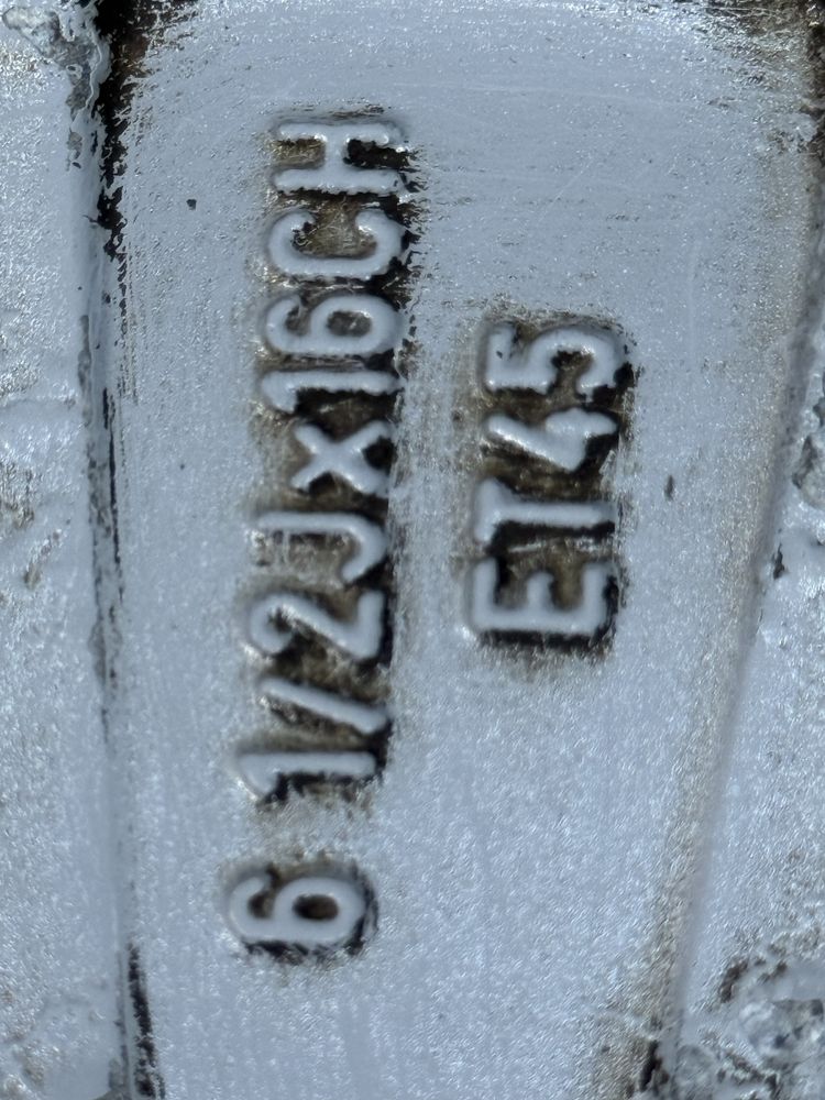 Диски оригінал toyota camry corolla avensis verso 5 114,3 r16