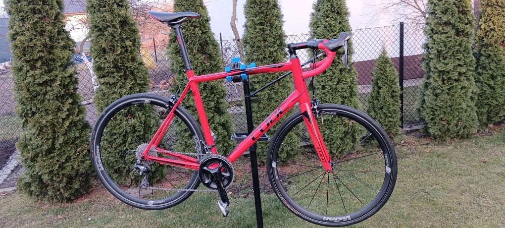Rower szosowy Cube Peloton roz. 62 nowe koła Vision Team 35 SL