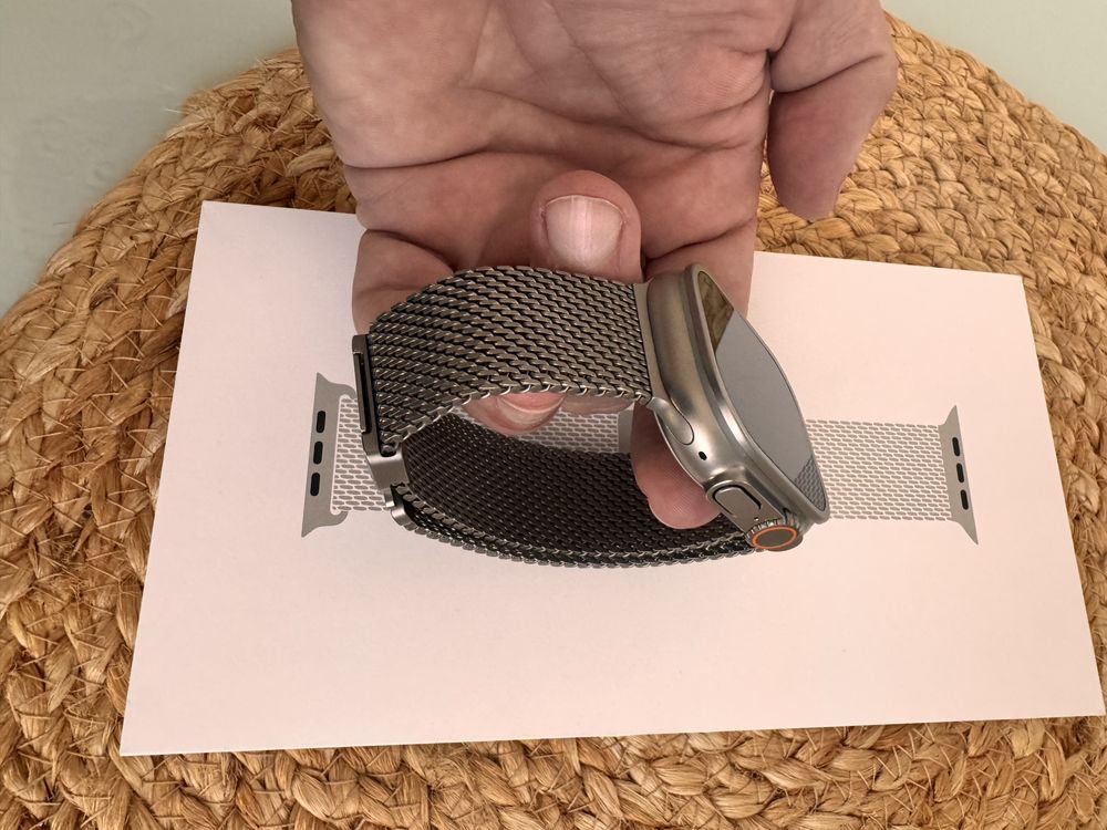 Milanese loop titanium Apple watch ultra2