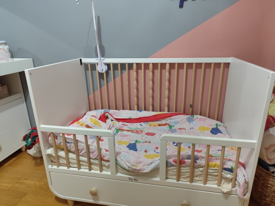 Berço IKEA como novo