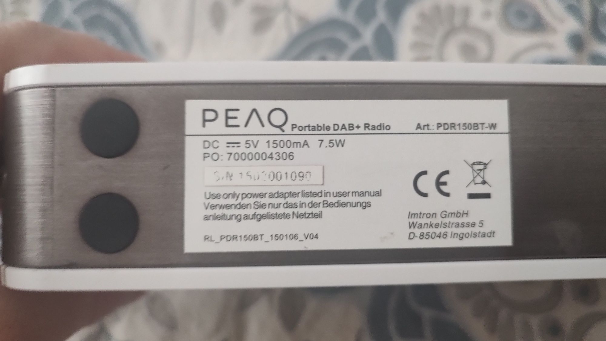 Колонка блютуз Peaq PDR150BT-W цифровое радио