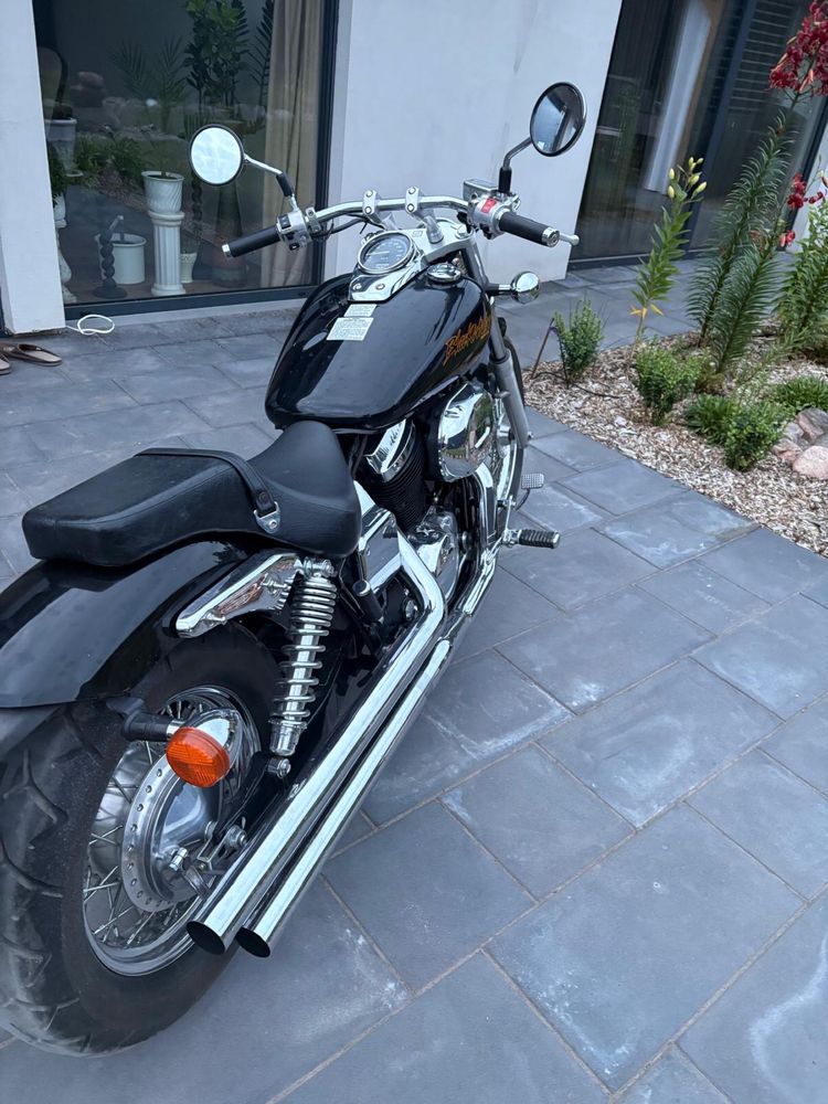 Honda shadow black widow 750 od nowości !!!