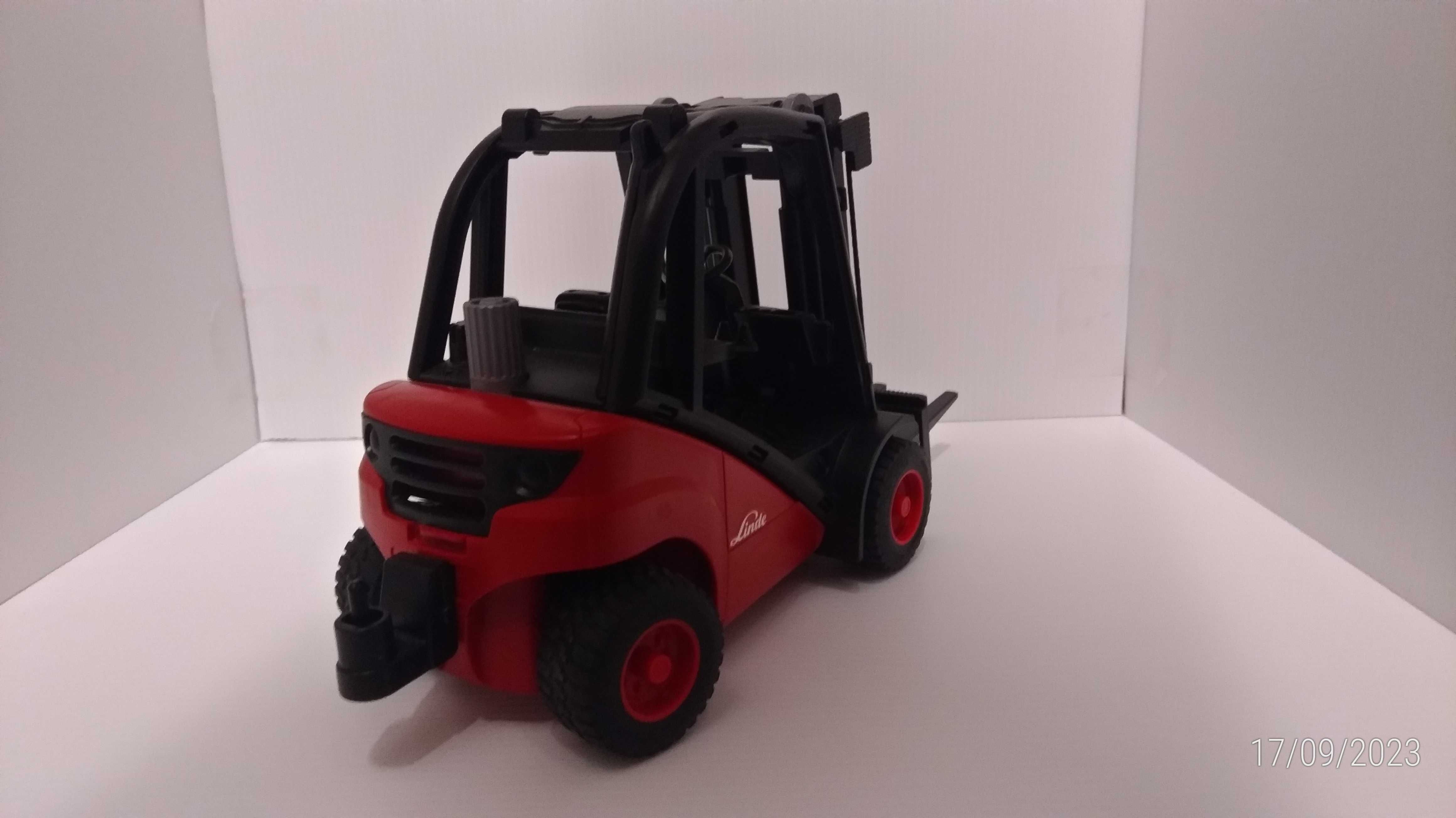 Bruder empilhador 1/16