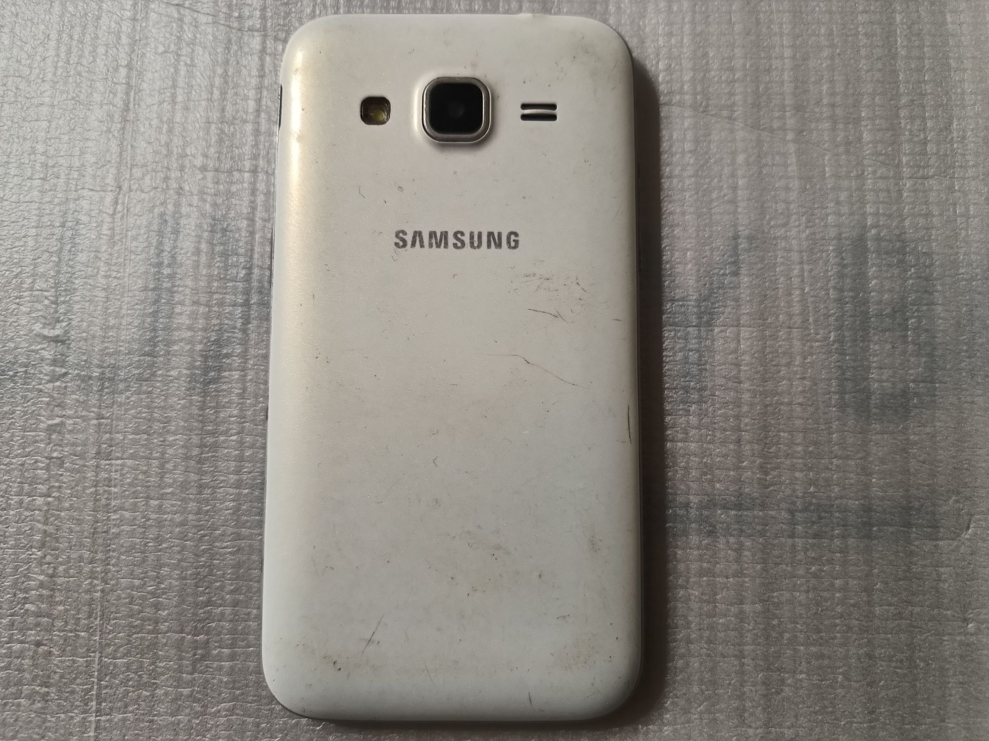 Телефон Samsung SM-G360H/DS на запчастини