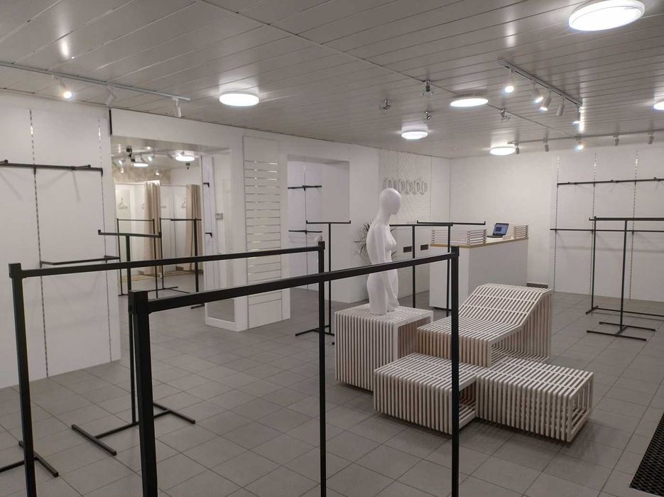 Manekin damski całopostaciowy