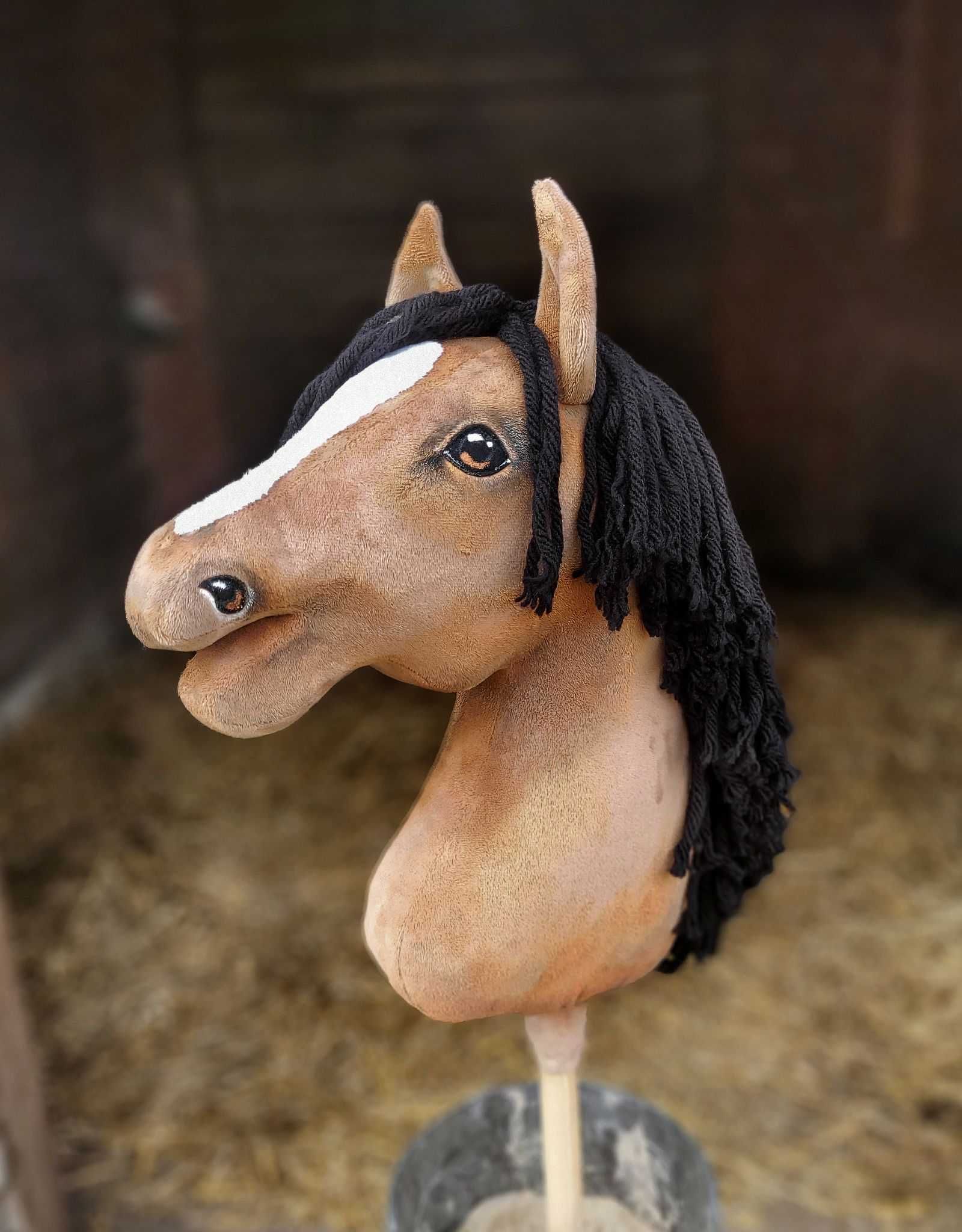 Hobby Horse Duży koń na kiju Premium - maść jelenia A3!