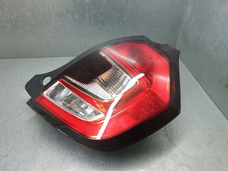 Farolim direito RENAULT Twingo III (BCM_)