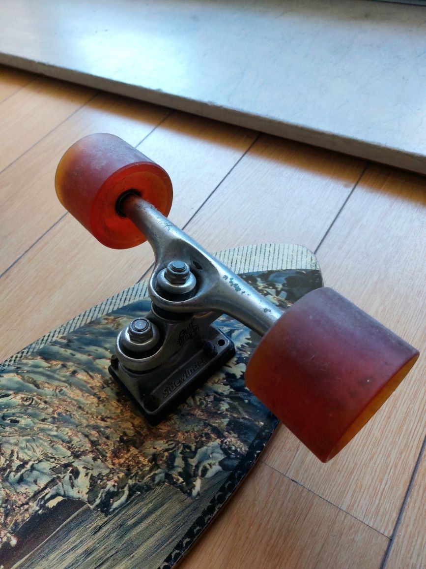 Longboard sector 9 double trucks