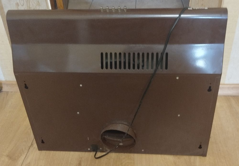 Вытяжка Borgio 60. Польша.