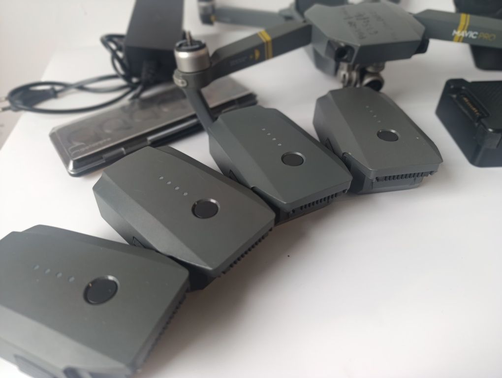 Dron DJI Mavic pro Fly more combo uszkodzony Gimbal baterie Kontroler