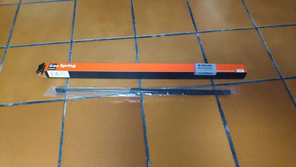 Mola pneumatica bagageira Opel (amortecedor) nova