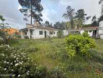 Moradia T1 em lote de 700m2 na Quinta da Lobateira em Fernão Ferro