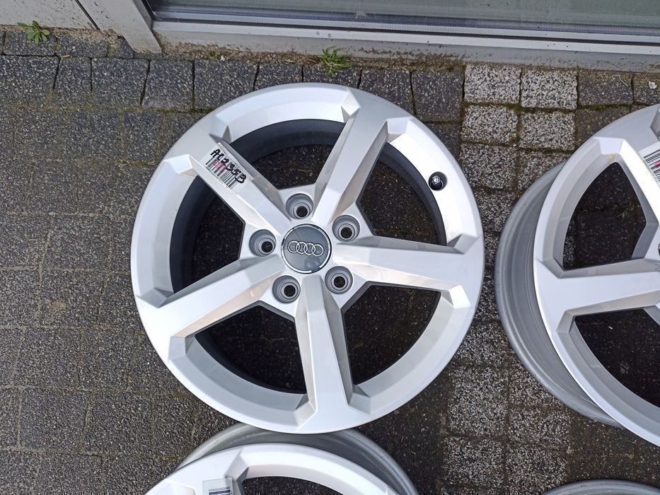 Audi 16" A3 A4 Q2 ORG VW Golf VI VII Octavia Seat Passat ET43 Jak NOWE