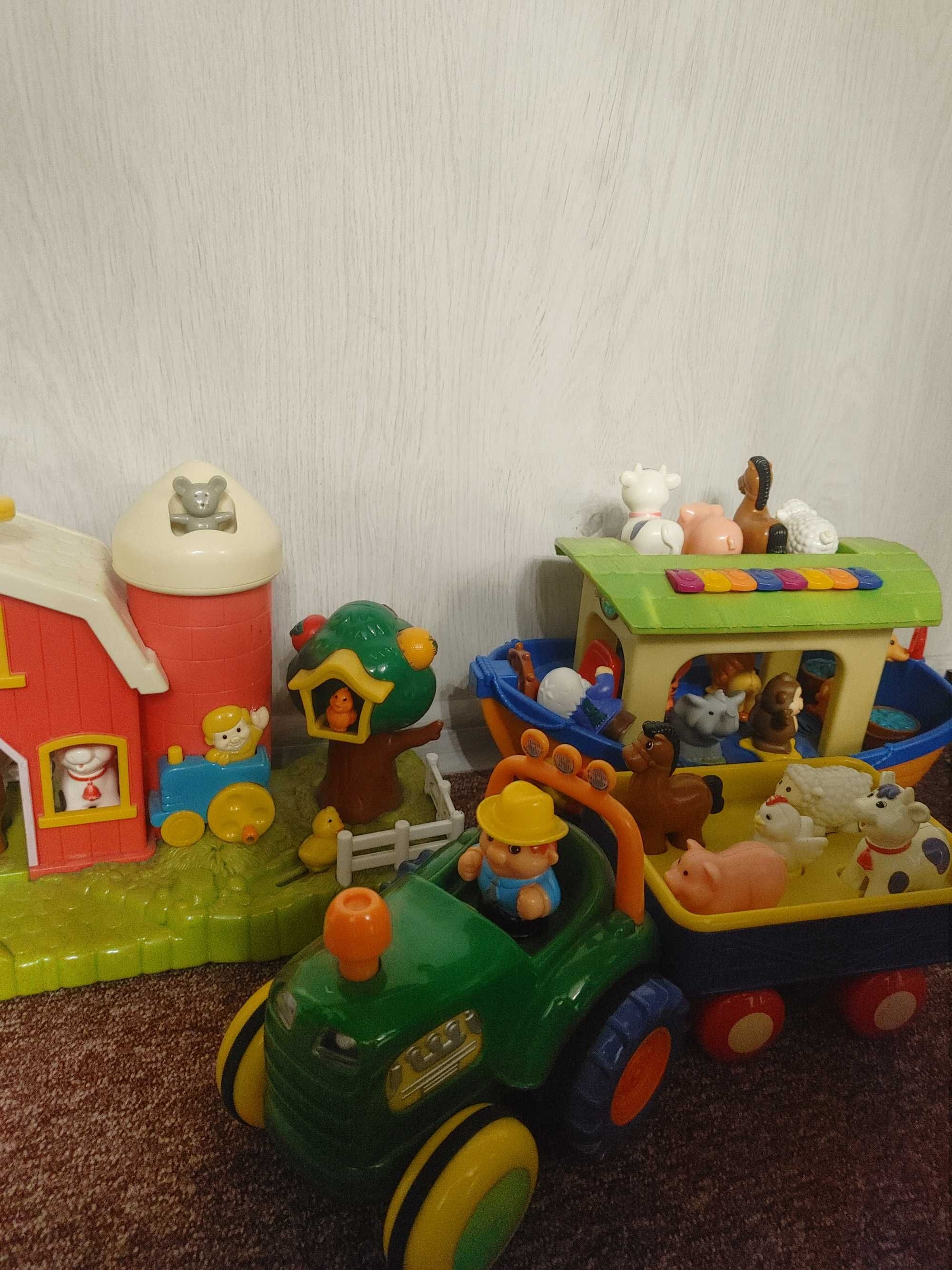 Kiddieland ферма, трактор рос, ковчег укр