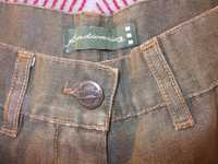 Calças ganga cobre boca sino /Flared copper pants–Stradivarius (32/34)