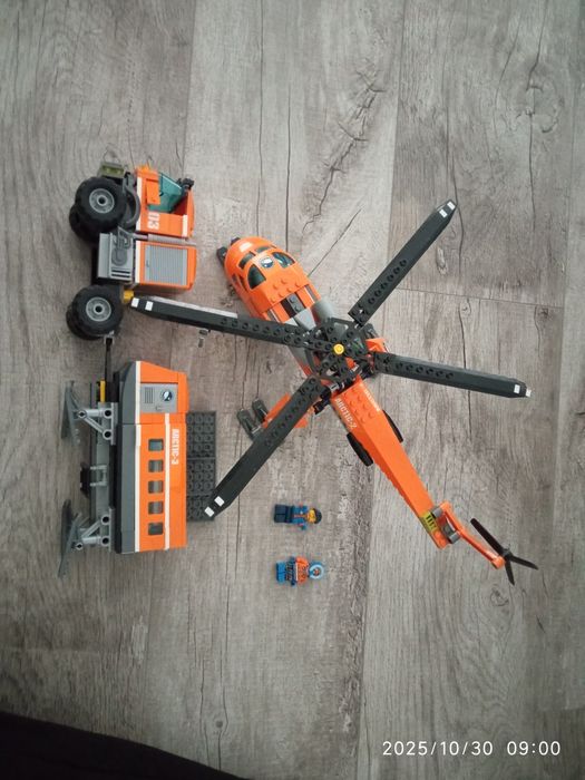 LEGO City 60034 i 60035 Arktyczne centrum i helikopter