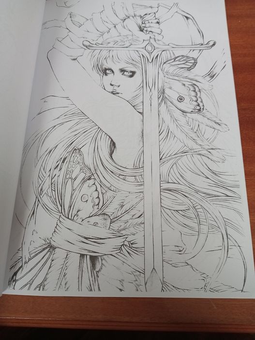 Kolorowanka Colouring Heaven Gothic Fantasy Special