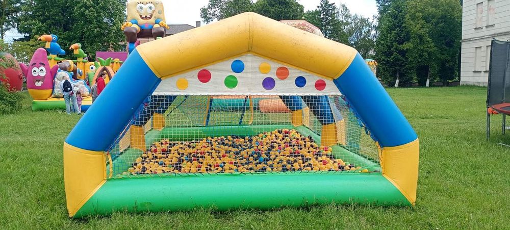 Надувні гірки, басейни, СРОЧНО!!!