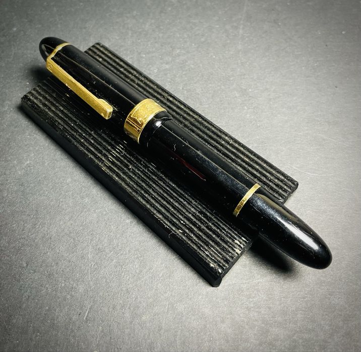 Caneta de tinteiro “Senator” modelo President-made in Germany