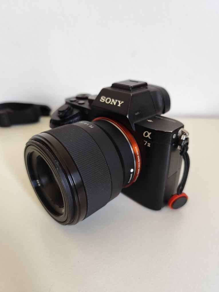 Máquina fotográfica Sony a7 ii + 50mm 1.8