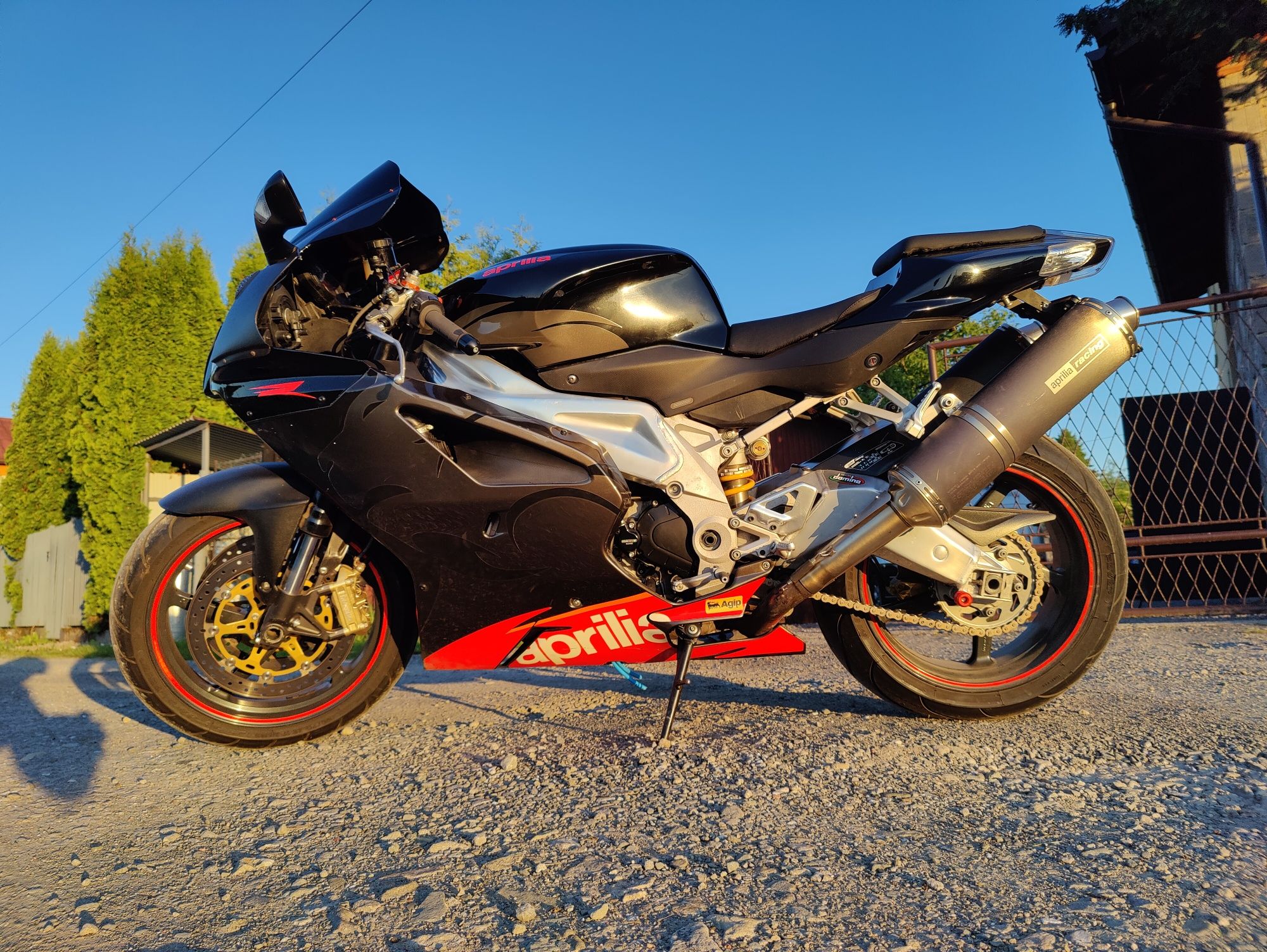 Aprilia RSV 1000R gen2 Mille Tuono rotax