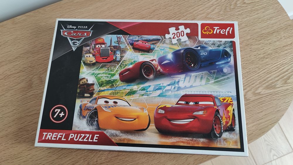 Puzzle 200 elementów Cars
