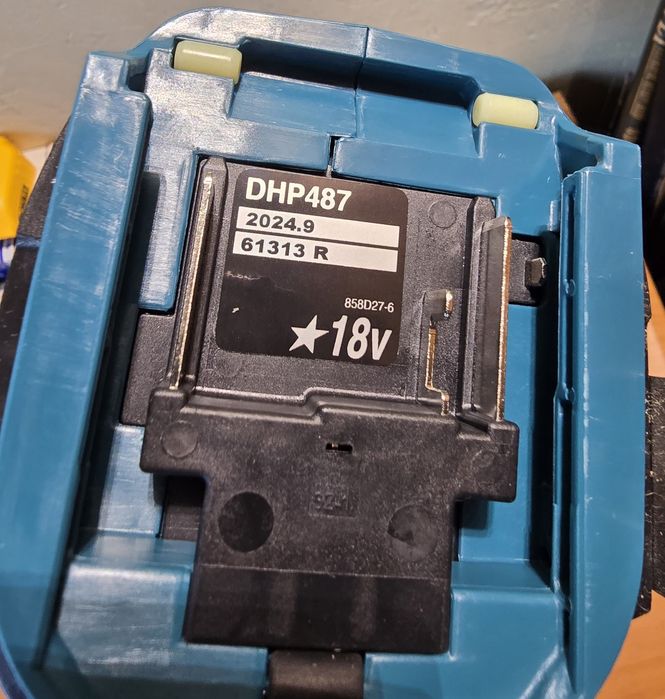 Makita DHP487 ударний шуруповерт, оригінал, Англія.