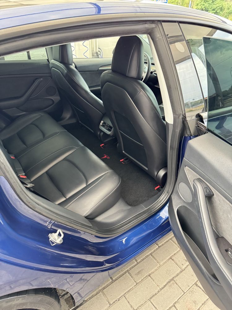 Tesla model 3 performance 2022